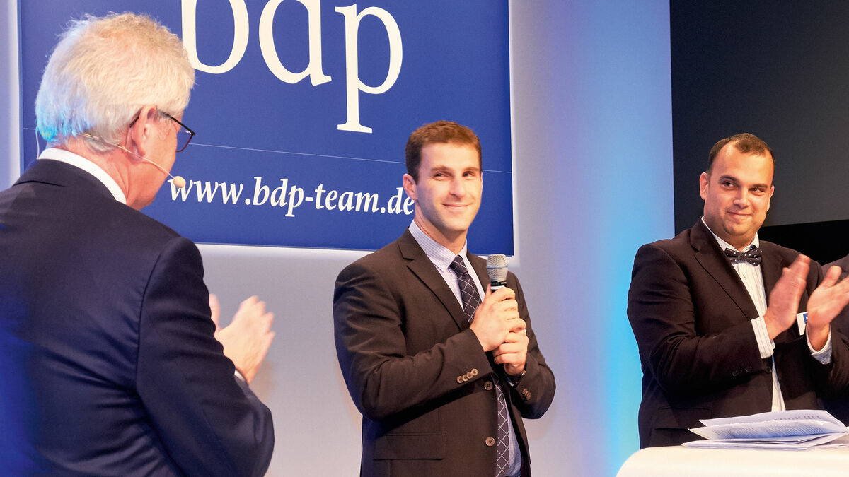 Ognyan Serafimov, Steuerberater und Dimitar Serev, Rechtsanwalt bei bdp Bulgaria bdp Bulgaria: Sofia