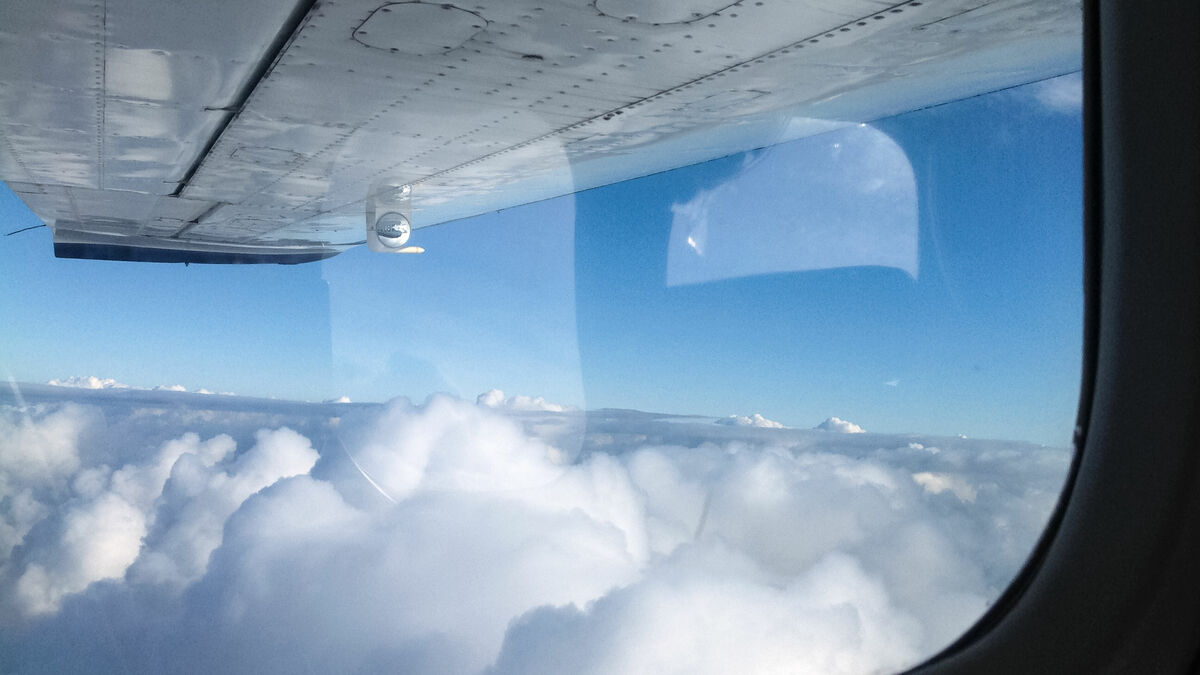 Über den Wolken: Foto © Dr. Michael Bormann, bdp