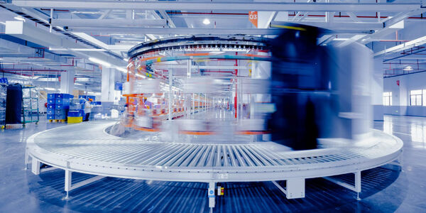 Fertigungslinie im Smart Production Hub von Homa Appliances, Zhongshan (China)